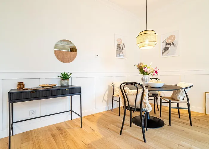 Kameralny Apartament Victus Blisko Plazy By Noclegi Renters Apartment